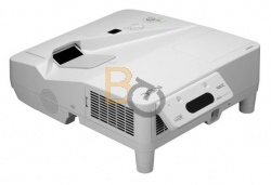 Projektor NEC UM330Xi